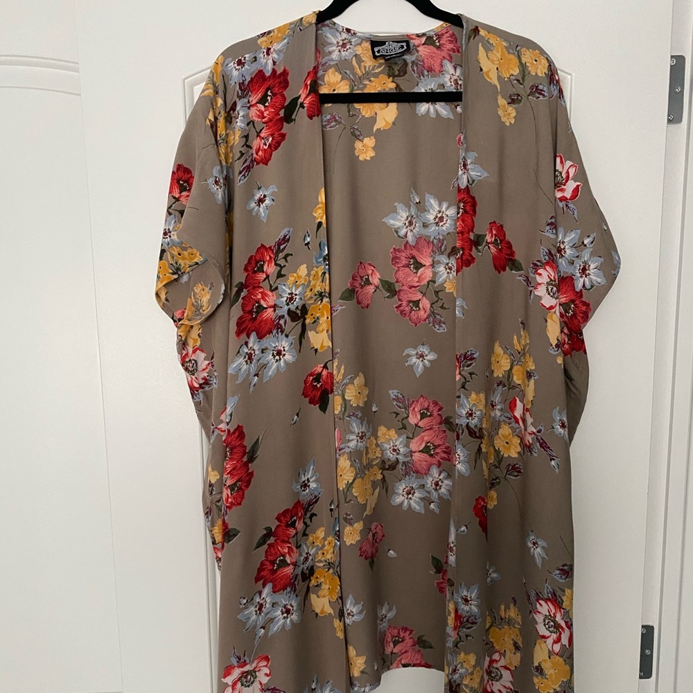 Brown Flower Kimono